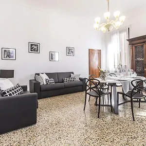 Apartamento Rialto Design Boutique Venecia